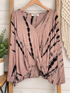 Ginger G Women's Dusty Rose Tie-Dye Twist Front Sweater